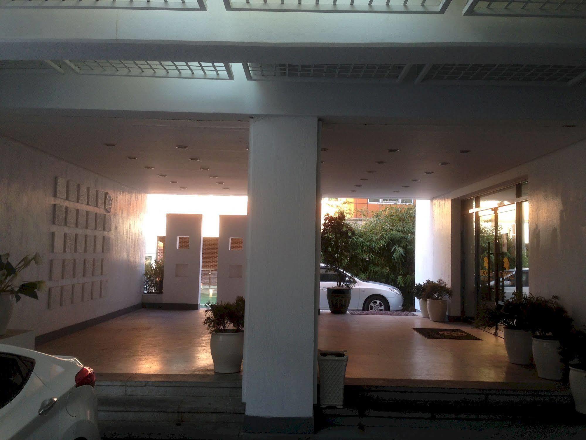 Daegu Goodstay Herotel Exterior foto