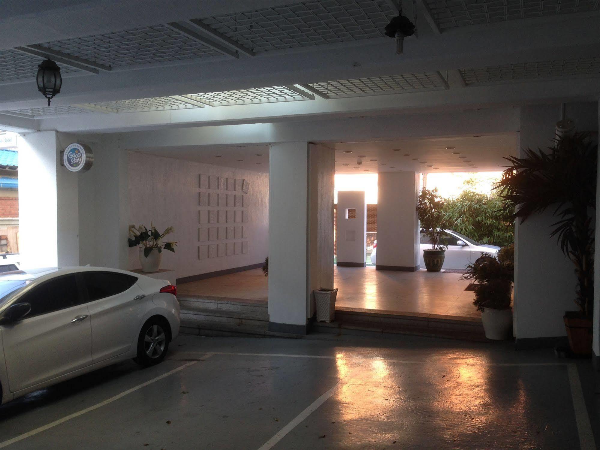 Daegu Goodstay Herotel Exterior foto